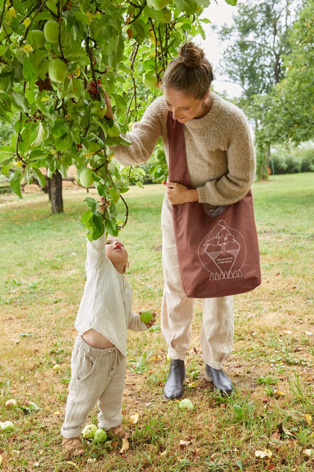 Lässig Umhängetasche - Charity Shopper Tree, Rust Heißer Verkauf