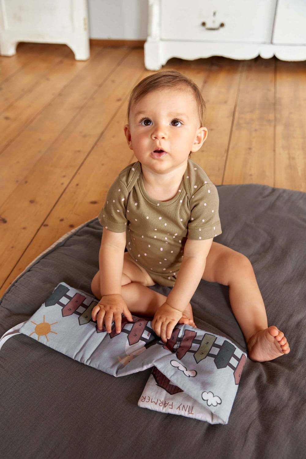 Lässig Stoffbuch Baby - Activity Soft Toy Book, Tiny Farmer Angebote