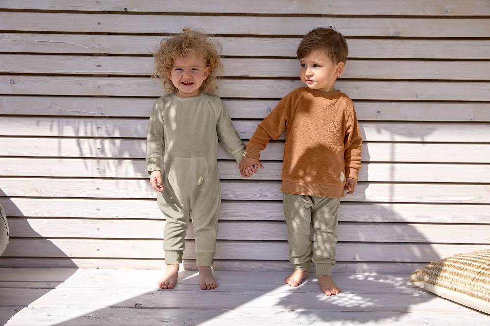 Lässig Frottee Sweater Kinder, Karamell im Angebot