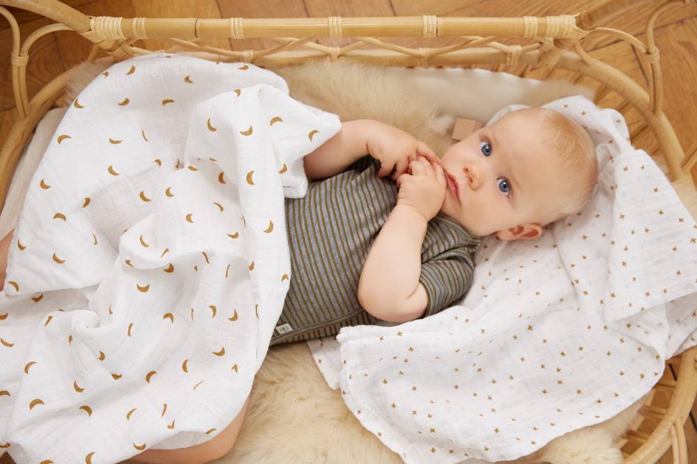Lässig Baby Body kurzarm - Bio Baumwolle, Streifen, Grau meliert Lagerräumung