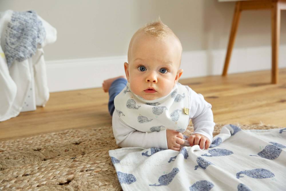 Lässig Dreieckstuch Baby - Bandana, Little Water Whale Bestseller
