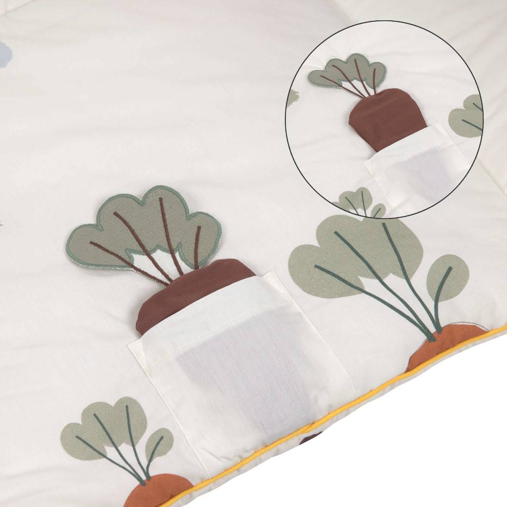 Lässig Spieldecke Baby - Activity Toy Blanket, Tiny Farmer Nur noch ein Tag übrig