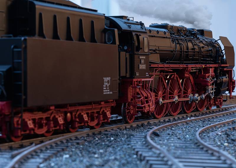 Märklin Dampflokomotive Baureihe 08 Top Angebot