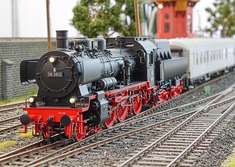 Märklin Dampflokomotive Baureihe 38 Black Friday
