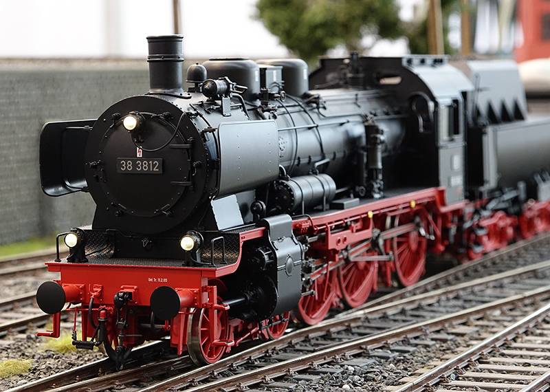 Märklin Dampflokomotive Baureihe 38 Black Friday
