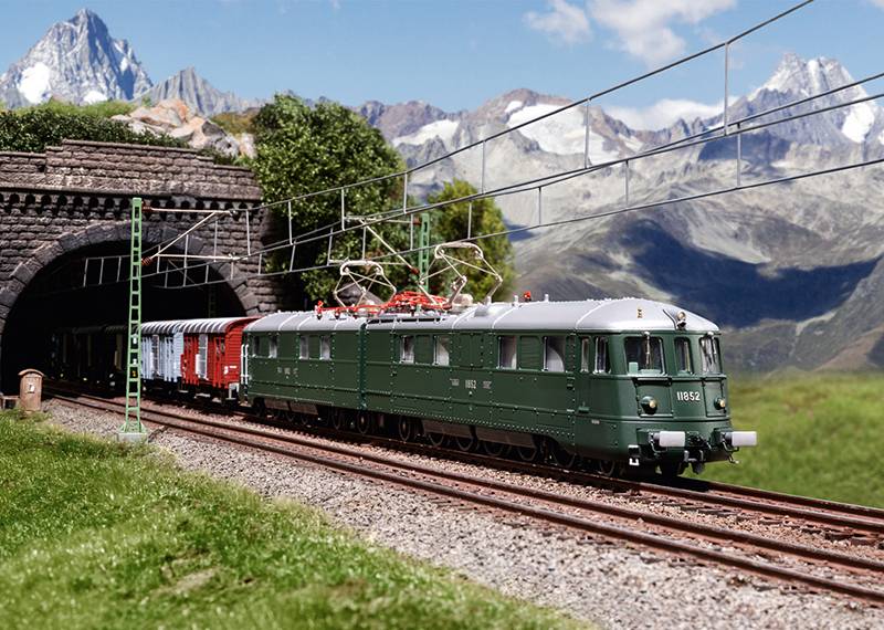 Märklin Elektrolokomotive Ae 8/14 11852 Cyber Monday