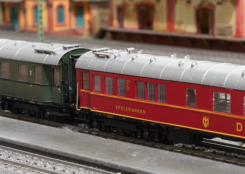 Märklin Schnellzug-Speisewagen WR4ü(e) Nur noch ein Tag übrig