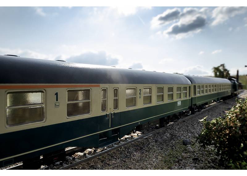 Märklin Reisezugwagen ABylb 411 Kostenloser Versand international