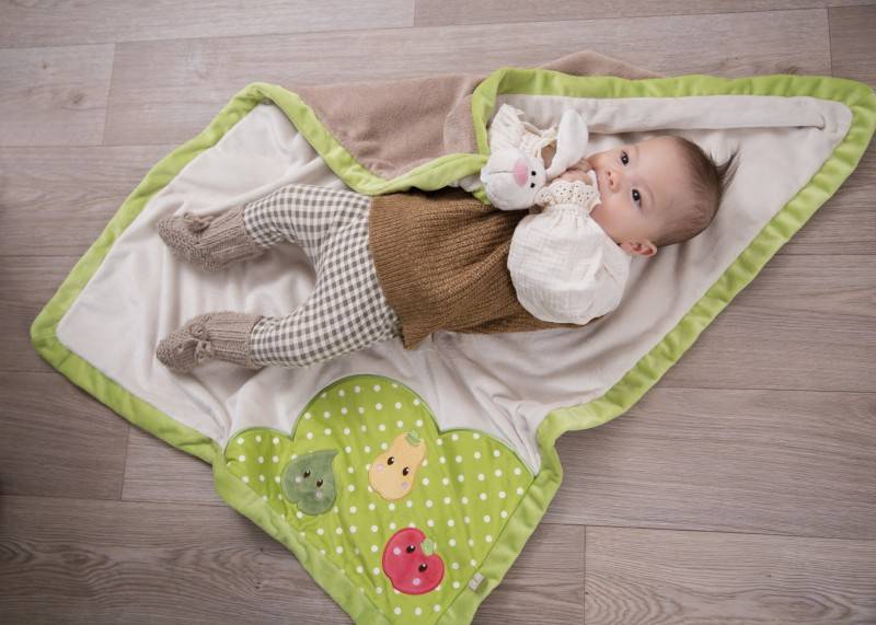 NICI Baby Kuscheldecke mit Schmuse-Hase Preisnachlass