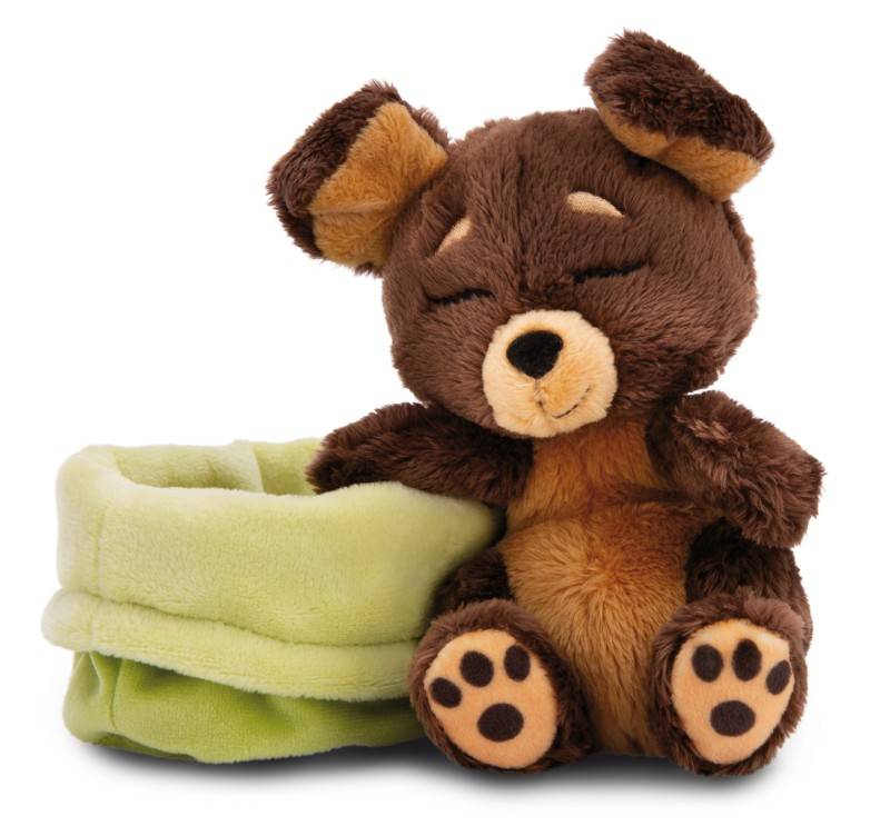 NICI Kuscheltier Sleeping Pets brauner Hund 12cm im grünen Körbchen NICI GREEN Jubiläumsangebot