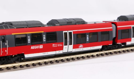 Piko N 3-tlg. Elektrotriebwagen BR 442 "Talent 2" VBB Artikelnummer: 40208 Zeitlich begrenztes Angebot
