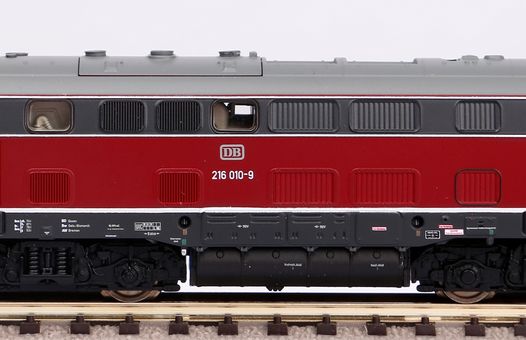 Piko N Sound-Diesellokomotive 216 010-9 DB IV, inkl. PIKO Sound-Decoder Artikelnummer: 40521 Räumungsverkauf