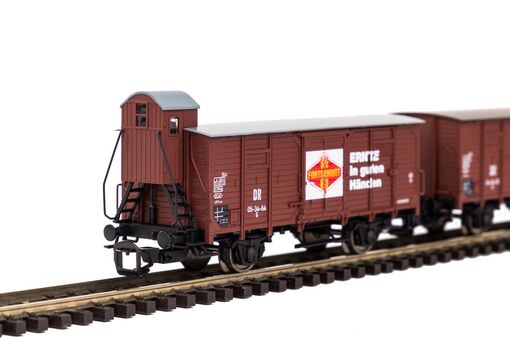 Piko TT 2er Set Gedeckter Güterwagen G02 DR III "Fortschritt" Artikelnummer: 47033 Nur für heute
