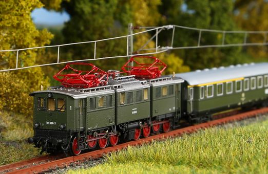 Piko N E-Lok BR 191 DB IV Artikelnummer: 40540 Rabatt