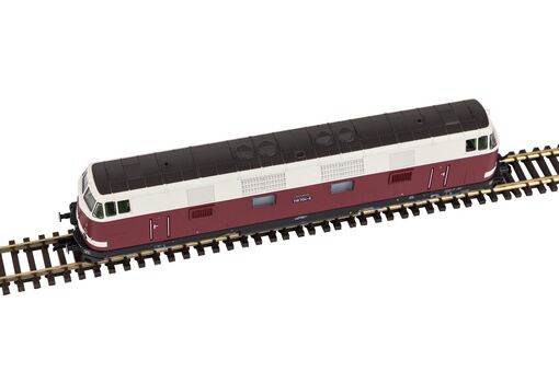 Piko TT Diesellok BR 118 Sparlack DR IV, 6 achsig Artikelnummer: 47296 Räumungsverkauf