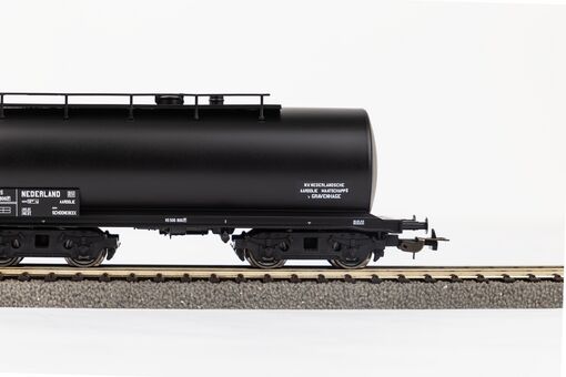 Piko Kesselwagen NAM NS III Artikelnummer: 24523 Letzter Tag