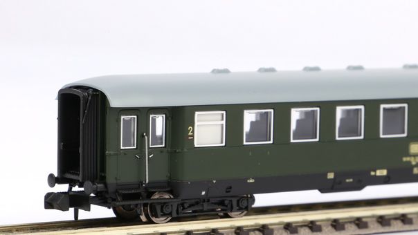 Piko N Schürzeneilzugwagen 2. Klasse DB IV Artikelnummer: 40620 Black Friday Preise
