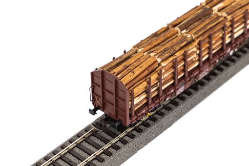 Piko Stammholztransportwagen Roos-t642 mit Holzladung RSBG VI Artikelnummer: 24610 Jubiläumsangebot