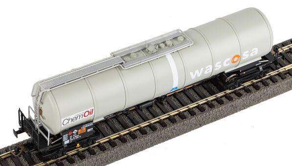 Piko Knickkesselwagen ChemOil Wascosa SBB VI Artikelnummer: 24613 Heißer Verkauf