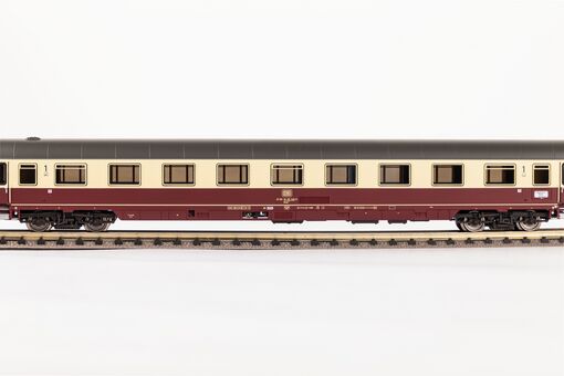 Piko N IC Abteilwagen 1. Klasse Avmz 111 DB IV Artikelnummer: 40660 Letzter Tag
