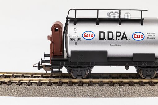 Piko Kesselwagen Esso DSB III Artikelnummer: 27715 Tägliche Deals