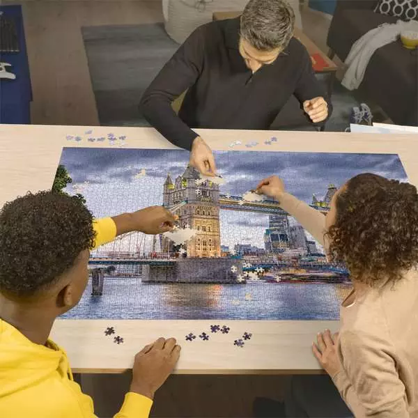 Ravensberger Matratzen Puzzle 3000 Teile - London, du schöne Stadt Auslauf