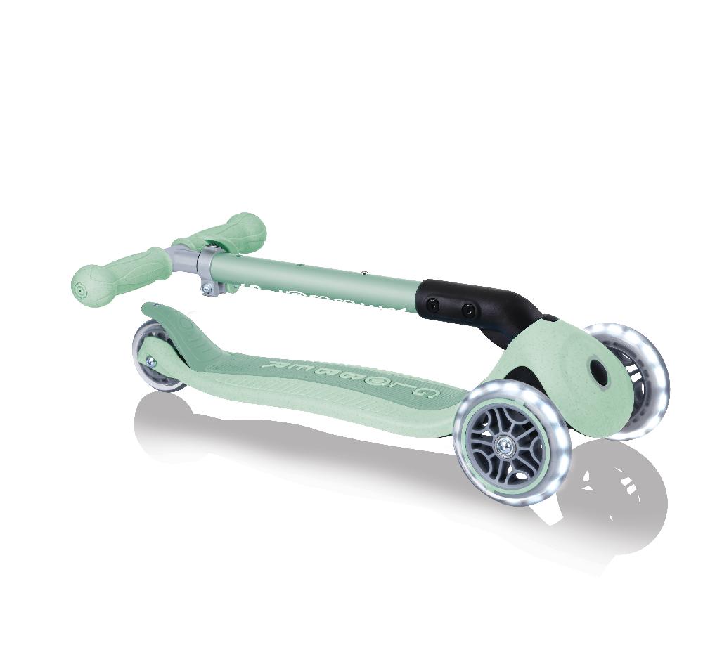 babymarkt Junior Faltbarer Scooter Lights Eco pistazie Vatertagsangebot