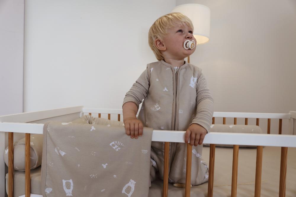babymarkt Ganzjahresschlafsack smalig mit Füßen taupe Clearance-Verkauf