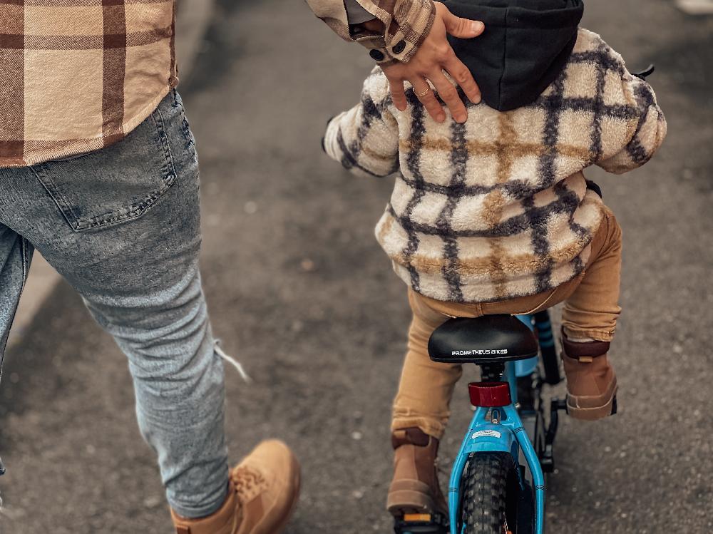 babymarkt Kinderfahrrad 12" mit Stützräder blau-schwarz Online