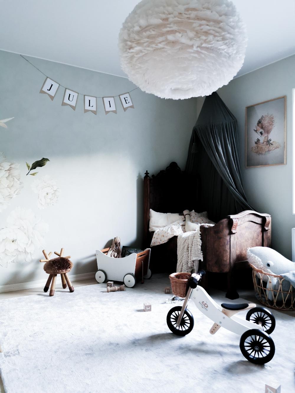 babymarkt 2-in-1 Dreirad Tiny Tot Plus weiß Limitierter Zeitrabatt