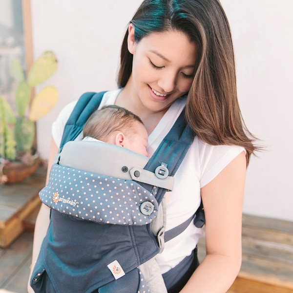 babywalz Ergobaby® - ORIGINALNeugeborenen-Einsatz Easy Snug Original für Babytrage grey Discount Store für neue Produkte