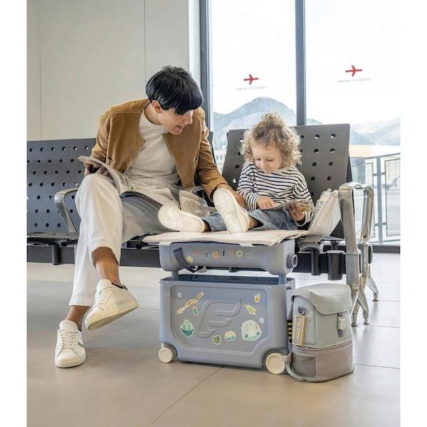babywalz Stokke® - JetKids™ by Stokke®Reiseset inkl. BedBox und Wickelrucksack arctic blue Fabrikladen