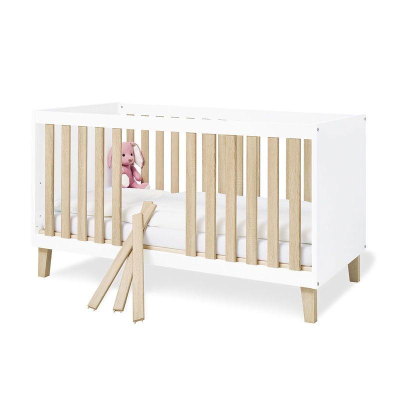 babyonlineshop Pinolino Lumi Kinderzimmer breit groß - 3T Weiß/Eiche Dekor mit Echtholzstruktur Bis zu 50% Rabatt