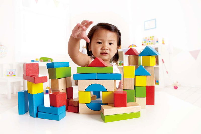 babyonlineshop Hape Bunte Holzbausteine E0409 Fabrik Onlineshop