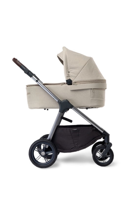 babyonlineshop Mast Swiss M.5x Kinderwagen LION Fabrikpreis