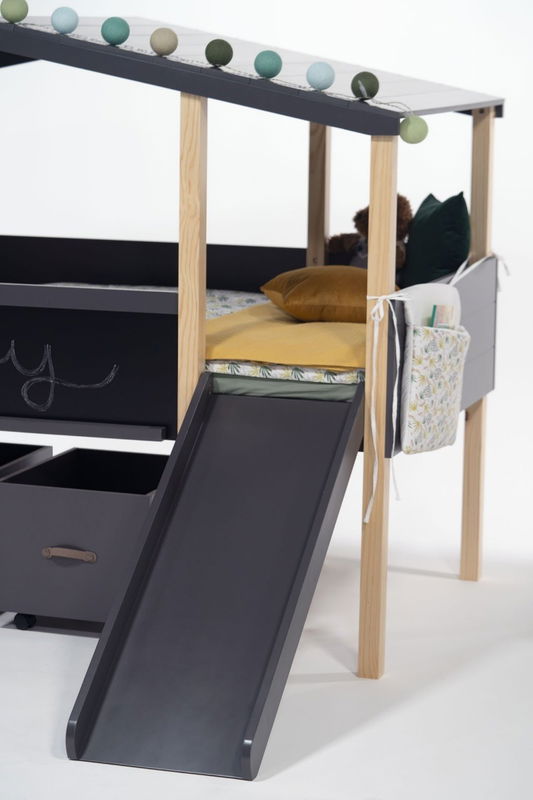babyonlineshop Nature Kid Cory Hausbett anthrazit mit Rutsche Liegefläche 90 x 200 Begrenzte Freigabe