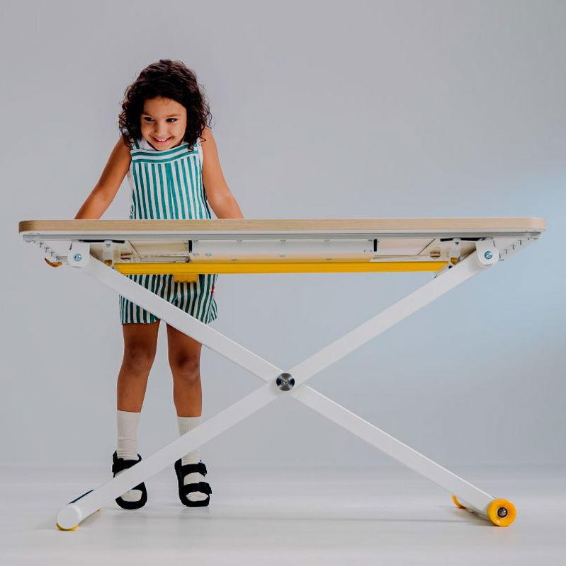 babyonlineshop poptop Kinderschreibtisch weiß höhenverstellbar