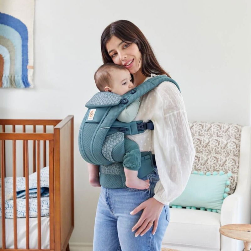 babyonlineshop Ergobaby Omni Breeze Twilight Blue Daisies Babytrage Neueste Stile