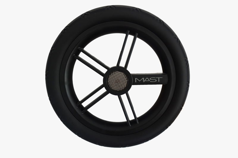 babyonlineshop Mast Swiss M.4x Mini Sportwagen BLUEBERRY mit High Performance Wheels Letzte 2 Tage